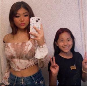 Meet your Posher, Alexandra